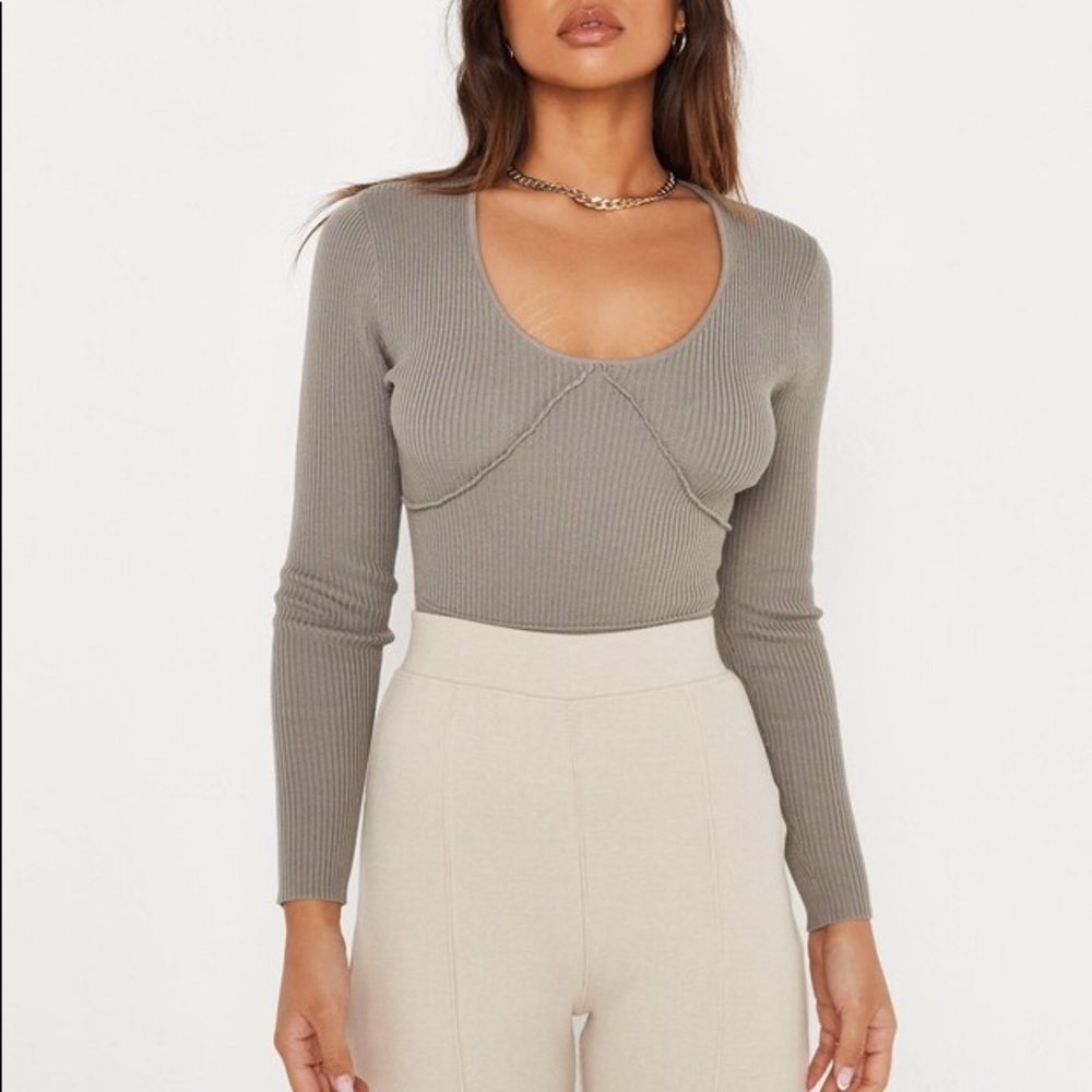 NWT Missguided Recycled Khaki Cupped Scoop Neck Knit Bodysuit | Size 6